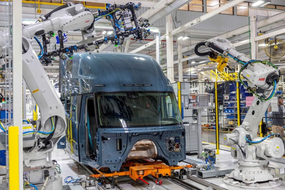 Volvo truck manufacturing plant