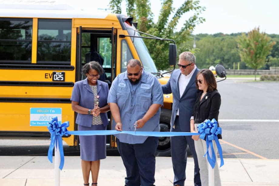 Lynchburg City Schools administrators welcome new buses