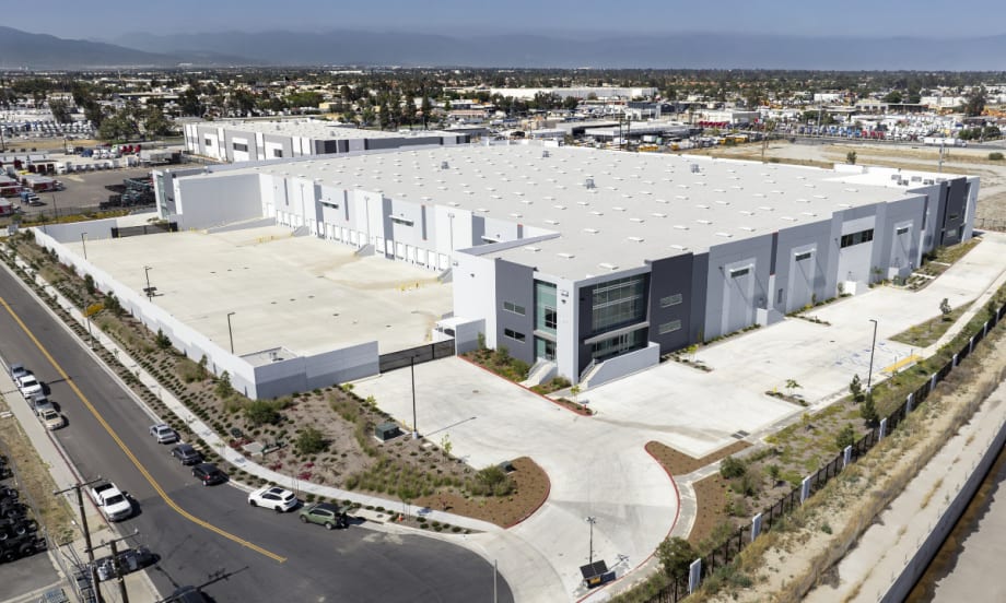 Overhead photo of a new manufacturing plant in Southern California.