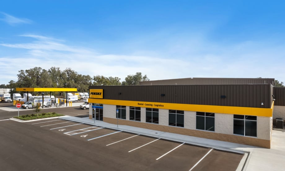 Photo of the front of a Penske Truck Leasing facility.