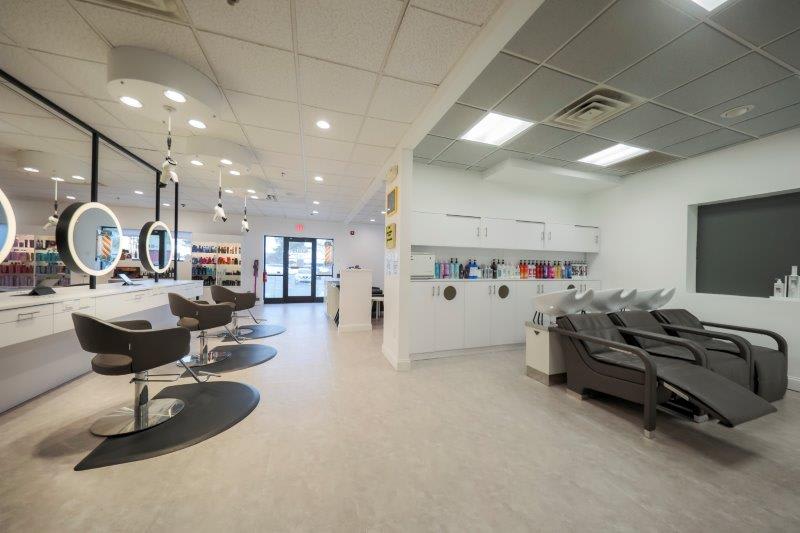Hello Hair Co: A Hybrid Grooming and Beauty Business