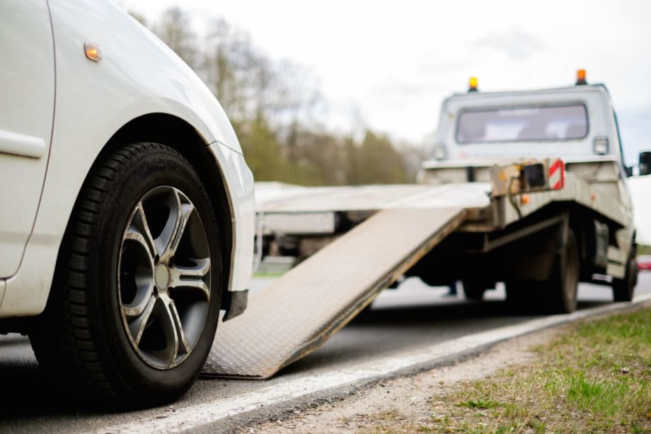 25% of New York Drivers Unaware of Move Over Law
