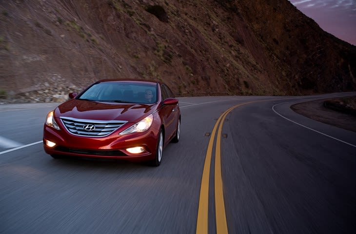 Hyundai Recalls Sonatas for Brake Lights