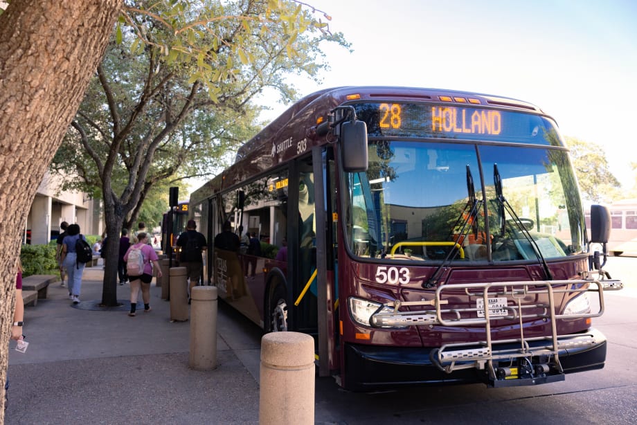 Texas State U. Extends Partnership with Transdev