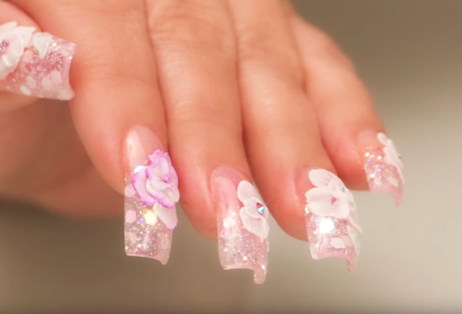 Perfecting 3-D Acrylic Floral Nails