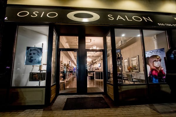 Modern Chic Salon Design by Eva D'Ambrosio