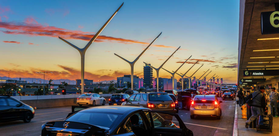 Turo Sues LAX Over Permit Classification, Facility Fees