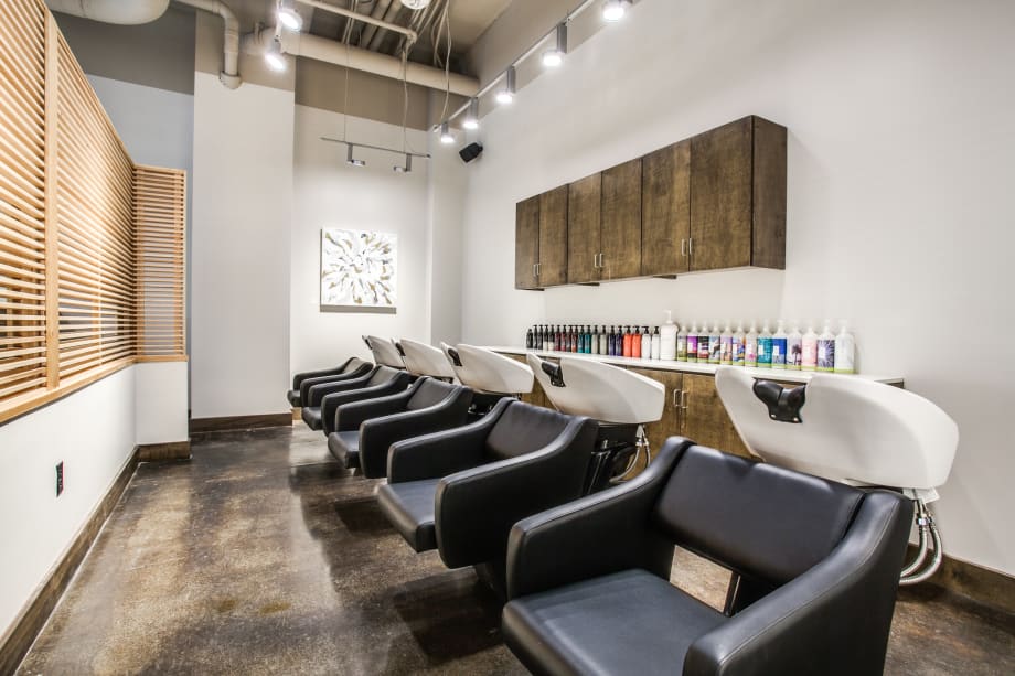 2018 Salons of the Year: Voss Salon