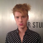 HOW TO: Fluffy and Fab at Patrik Ervell