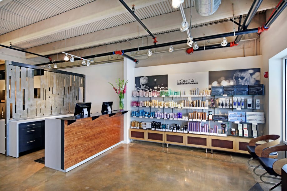 Salon Tour: Dominic Michael Salon