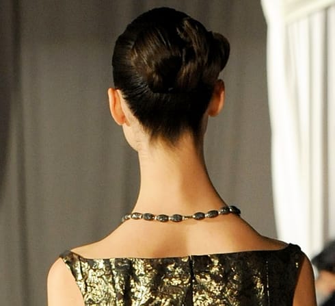 HOW-TO: Weaved Bun