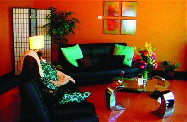Designed for Comfort: Salon Waiting Areas