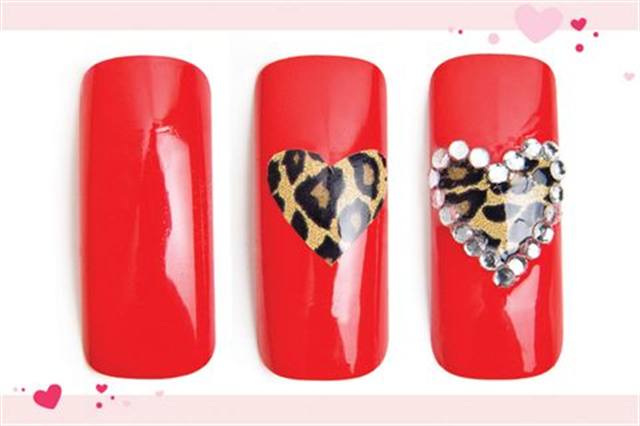 Valentine’s Nail Art in the Blink of an Eye