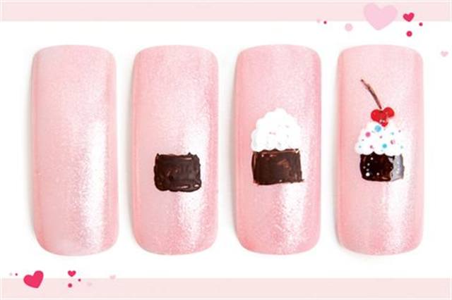 Valentine’s Nail Art in the Blink of an Eye