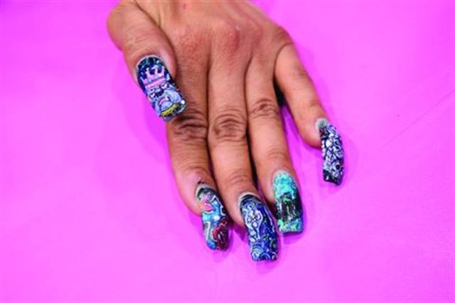 What nails did you wear at the show?