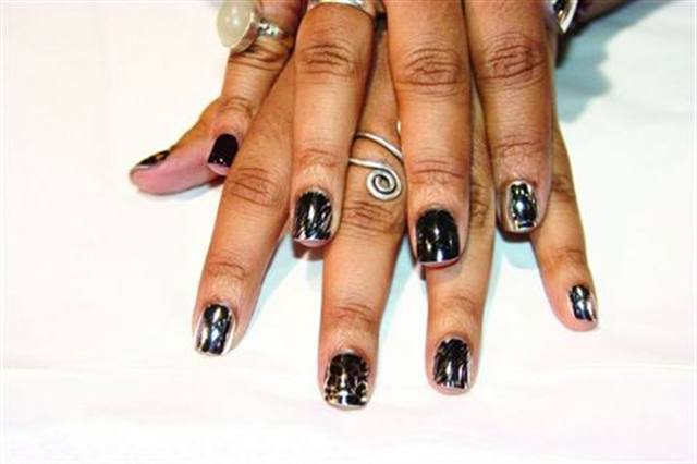 What nails did you wear at the show?