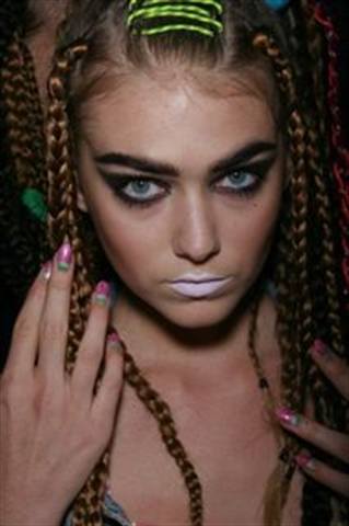 Spring 2010 Nail Trends from Fashion Week
