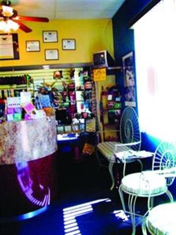 Designed for Comfort: Salon Waiting Areas