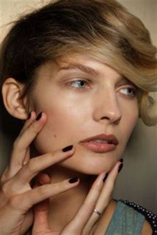 Spring 2010 Nail Trends from Fashion Week