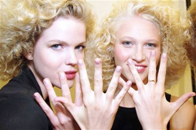 Spring 2010 Nail Trends from Fashion Week
