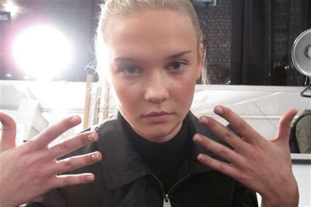 Spring 2010 Nail Trends from Fashion Week