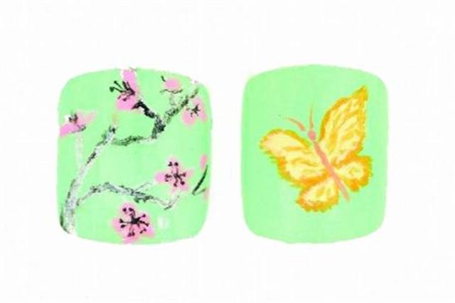Toes in Pastels