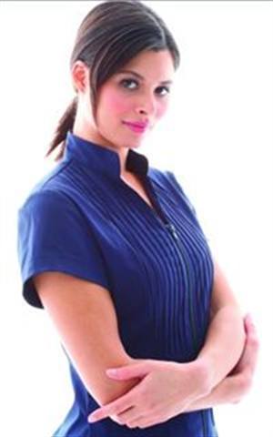 10 Cute Salon Uniforms