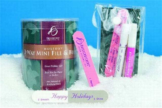Here Come the Holidays - Gift Ideas and Giveaways for the 2008 Season