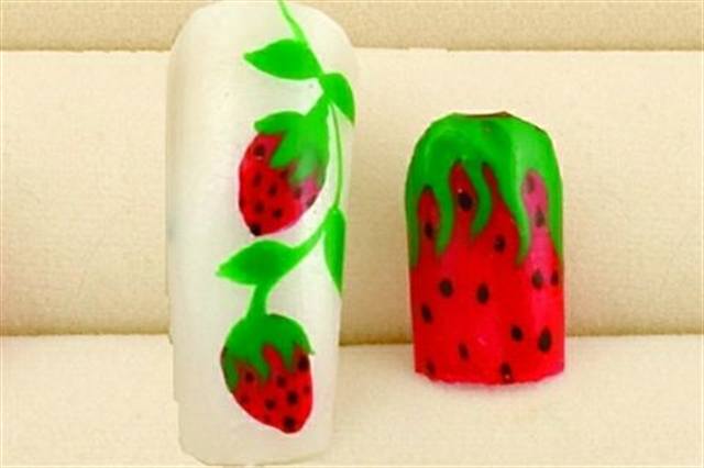 Mother-Daughter Nail Art