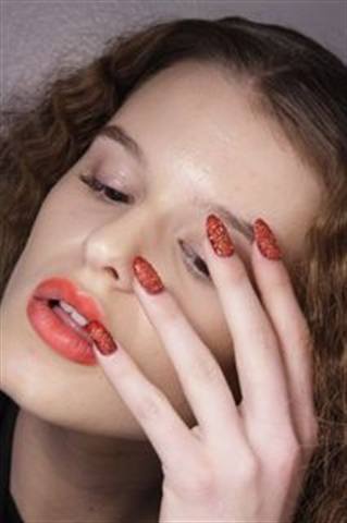 Fall 2010 Nail Trends from Fashion Week