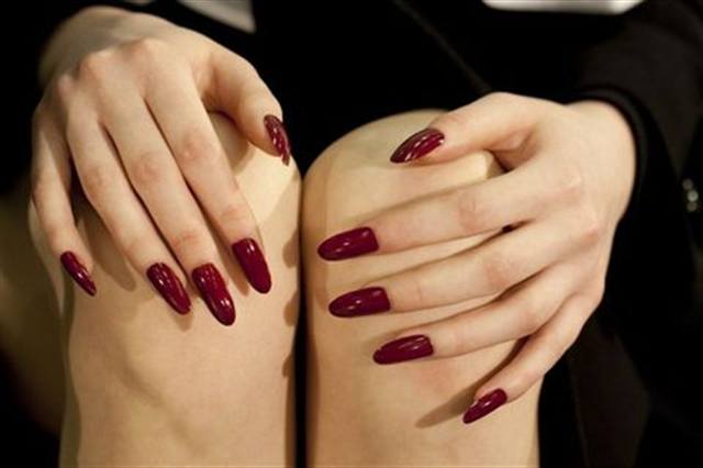 Fall 2010 Nail Trends from Fashion Week