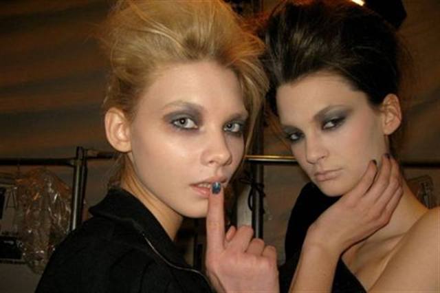 Fall 2010 Nail Trends from Fashion Week