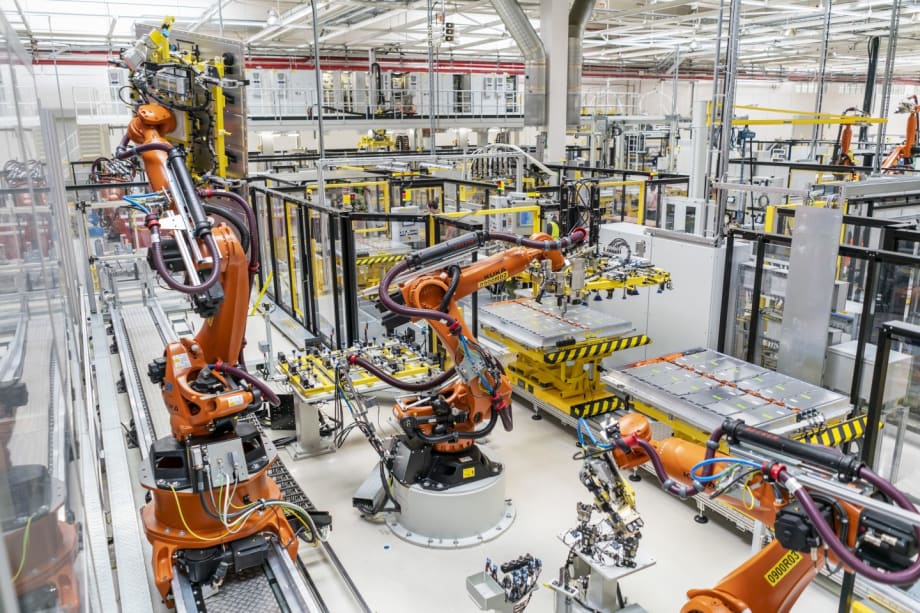 ŠKODA Begins EV Battery Production at Czech Plant