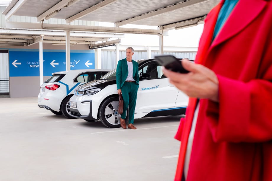 Free2Move Acquires Share Now from BMW/Mercedes-Benz