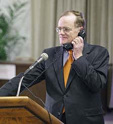 “Hello, It's Me. Where Can You Get a Decent Pizza Around Here?”
