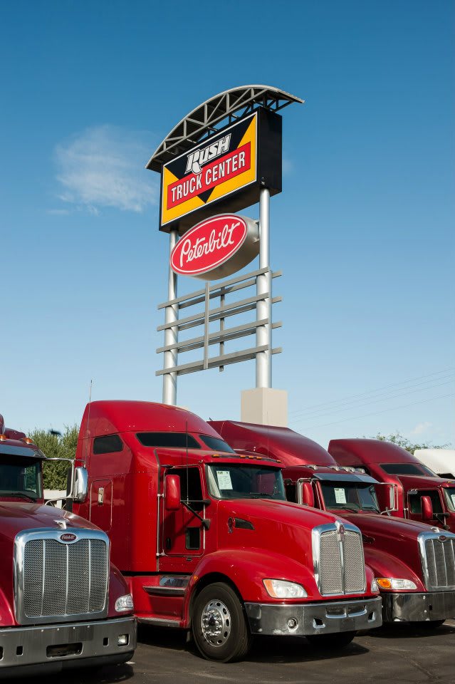 Heavy Truck Sales Increase of 74% Leads to Record Rush Profit