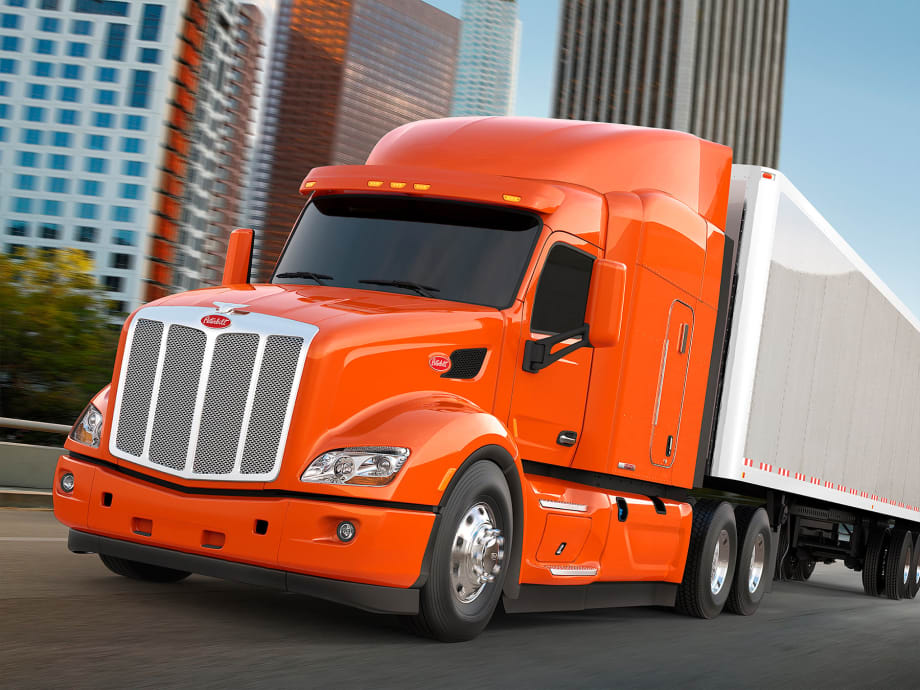 Peterbilt Highlights Efficiency with 579 Epiq