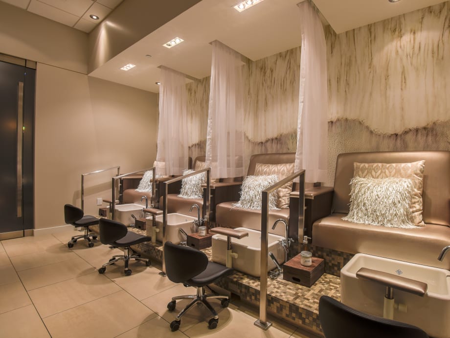 Gene Juarez Salon and Spa Sweeps 2018 Salons of the Year