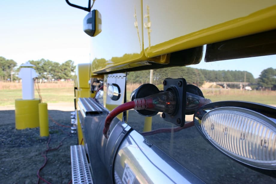 Seven More Locations Power Up on Network of Electric Plug-in Power Pedestals