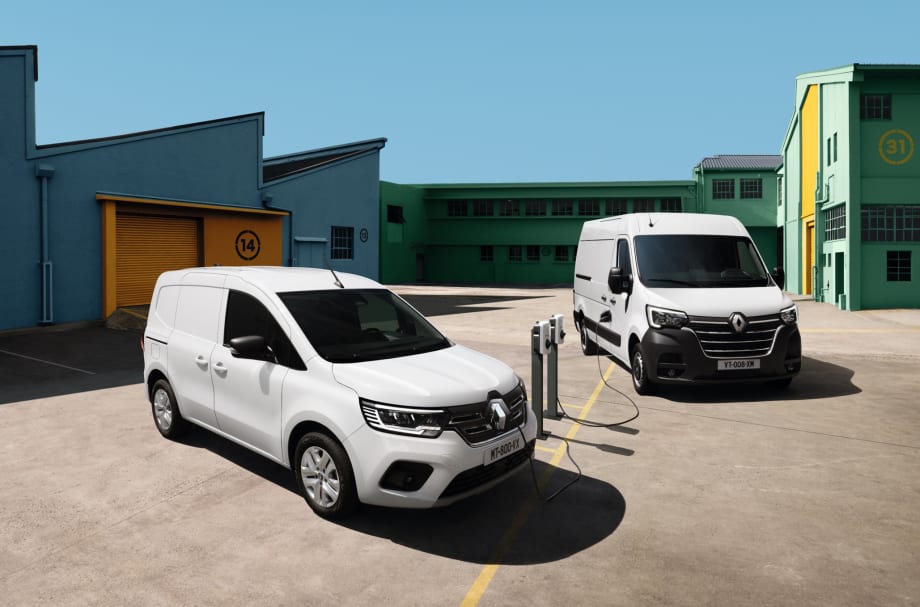Renault Renews Electric LCV range with All-New Kangoo Van E-TECH & Master E-TECH 52 kWh