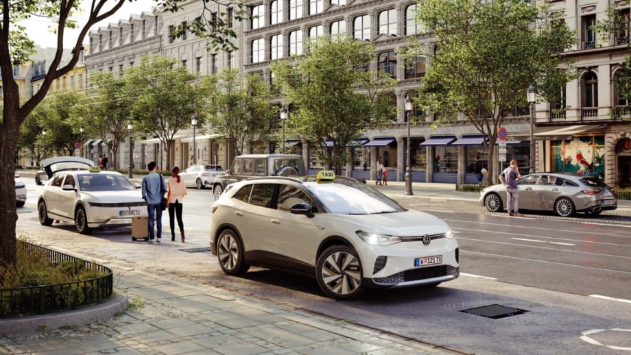 Austrian Pilot Project Tests New Direct eTaxi Charging