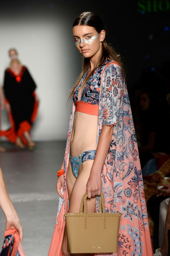 NYFW: Futuristic Hair and Makeup by ECRU New York at Flying Solo SS '19 Show