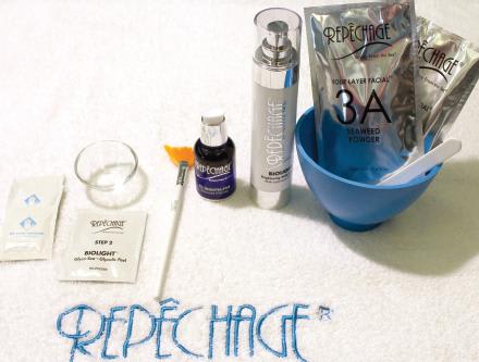 Repêchage Corrective Hand Treatment with Biolight Glyco- Sea Glycolic Peel
