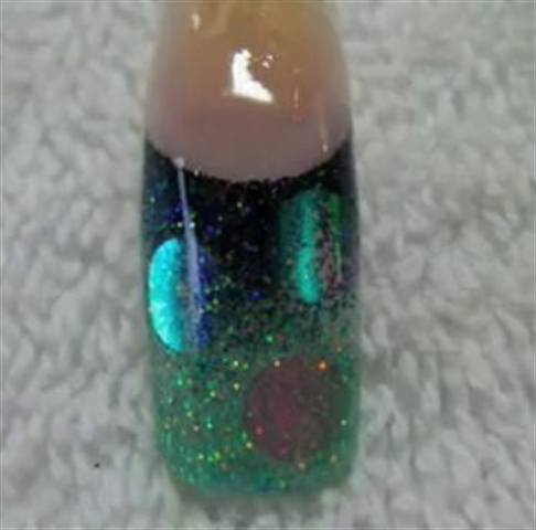 Inlaying Sequins in Acrylic Nail