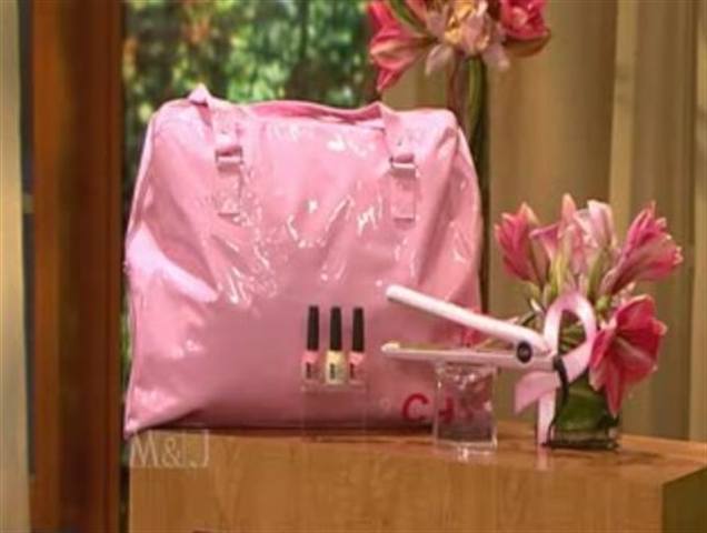 Pink CHI - Morning Show with Mike and Juliet