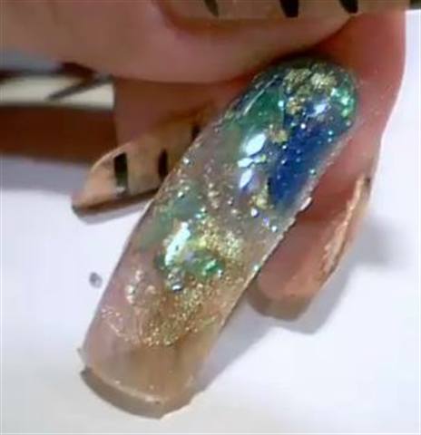 Encased Nail Art With Nailpopits USA