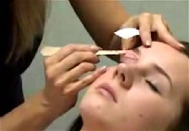 Hair Removal Techniques : Eyebrow Shape