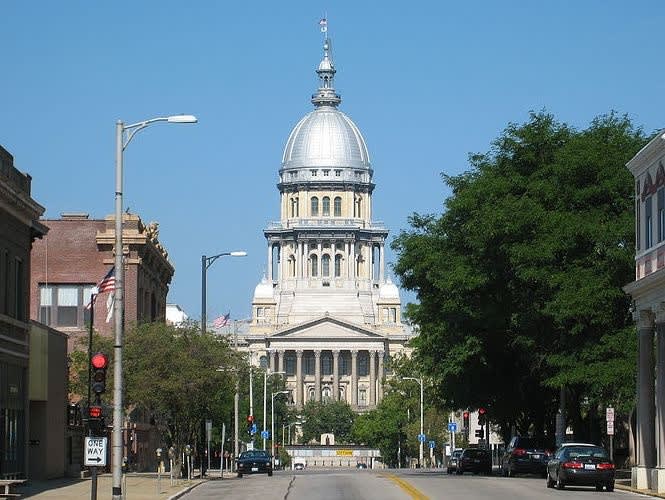 Governor may cut last school transportation payment