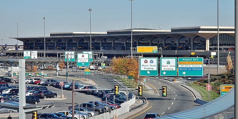 Fox Opens at JFK, Newark International Airports