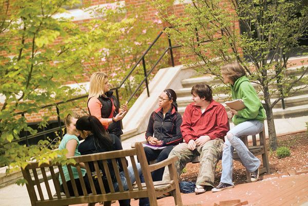 Enterprise Lowers Rental Age for College Students